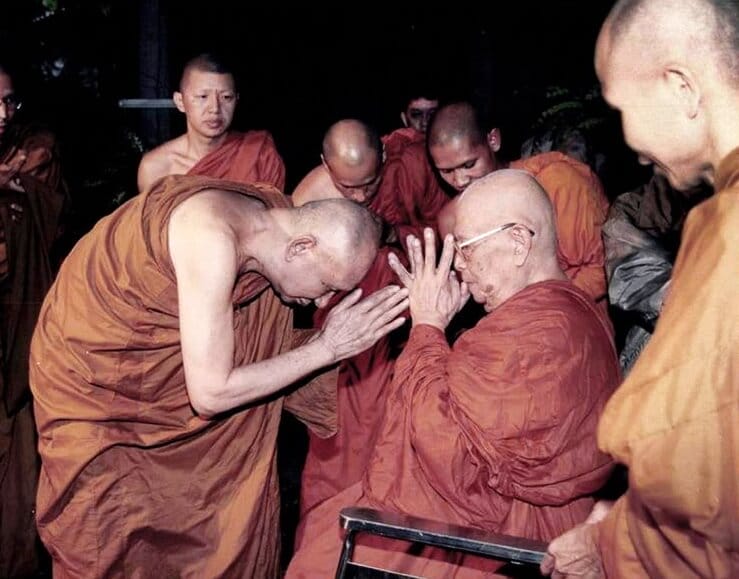 พุทธทาสภิกขุรับเสด็จสมเด็จพระสังฆราชเจ้า กรมหลวงวชิรญาณสังวร 3 ครั้ง ที่สวนโมกขพลาราม 12 พระสังฆราช พุทธทาส