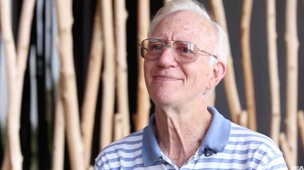 Roderick S. Bucknell (Formerly Ariyananda Bhikkhu) 9 RoderickS.Bucknell